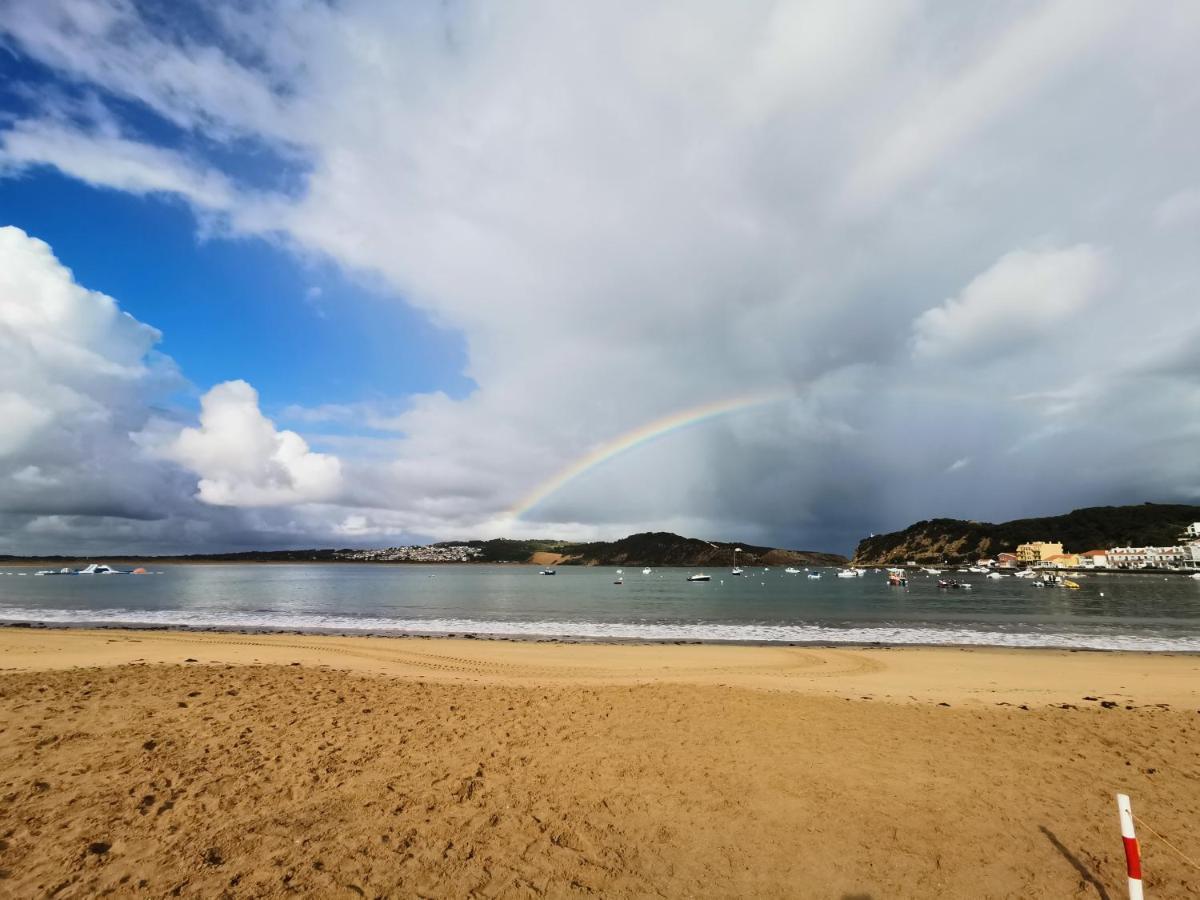 Casa Na Onda Sonho Da Baia Lägenhet São Martinho do Porto Exteriör bild